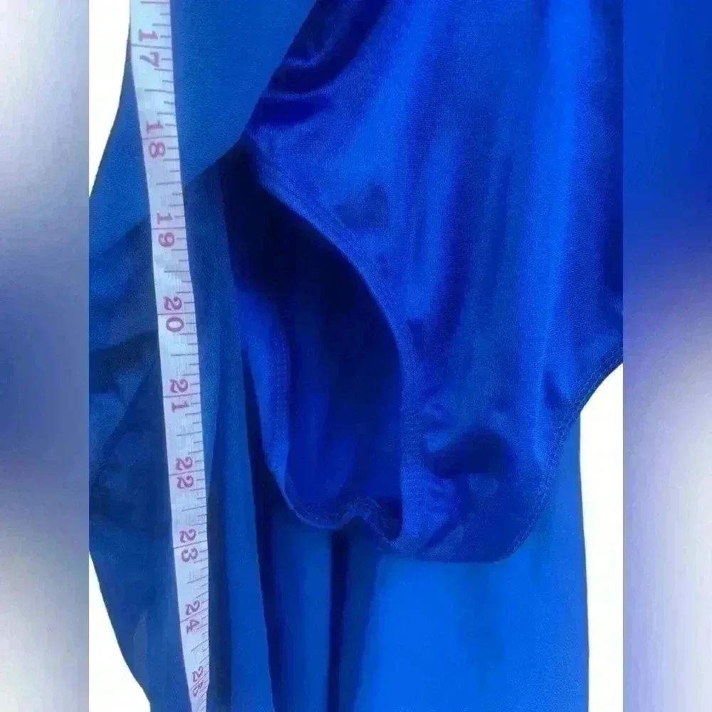 Boutique Girls Dance costume beautiful royal blue backless flower detail sz L